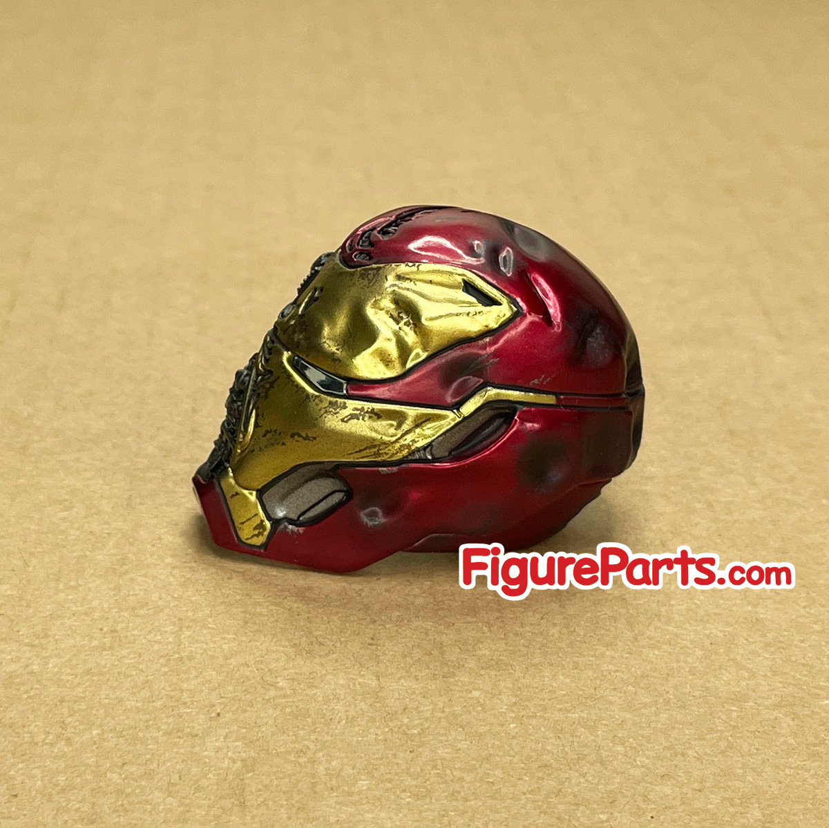 Damaged Iron Man Mark L Head  - Tony Stark Team Suit - Avengers Endgame - Hot Toys mms537 4