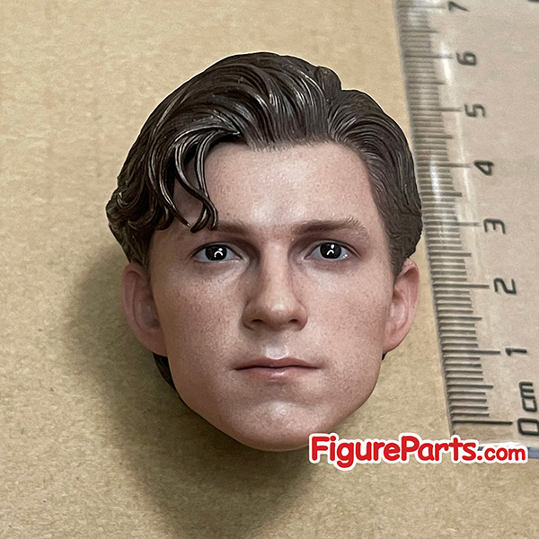 Peter Parker Head Sculpt - Tom Holland - Hot Toys Spiderman Upgraded Suit mms542
