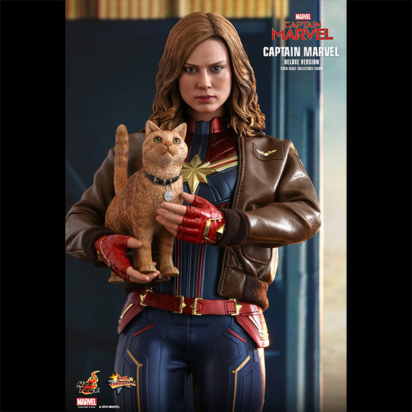 Hot Toys Captain Marvel Deluxe Version mms522 1